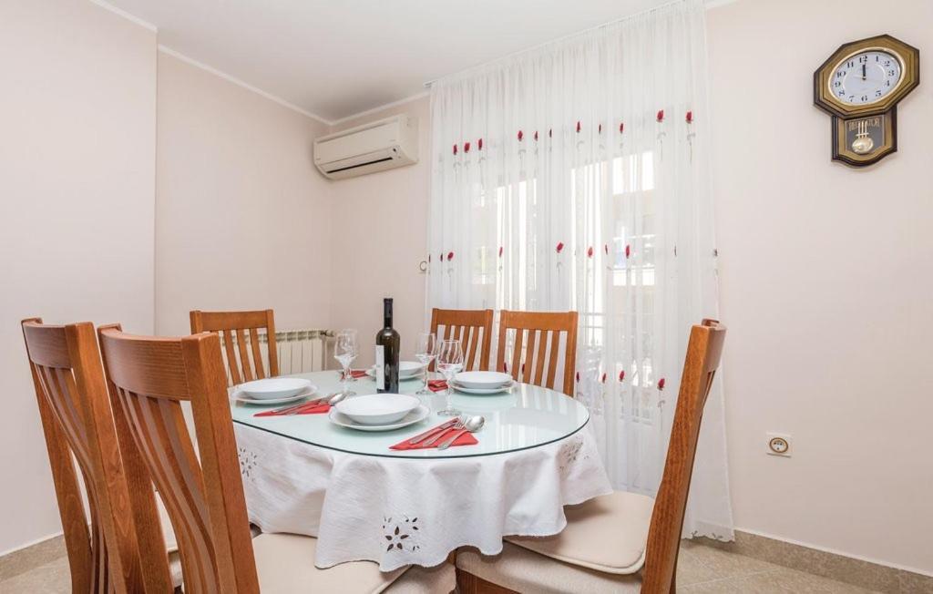 Apartman Viskovo-Opatija 4* Lägenhet Exteriör bild